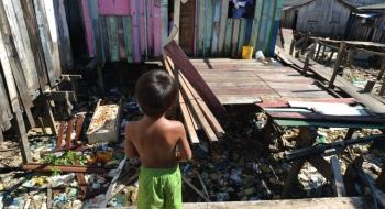 Mais de 40% dos brasileiros até 14 anos vivem em situação de pobreza
